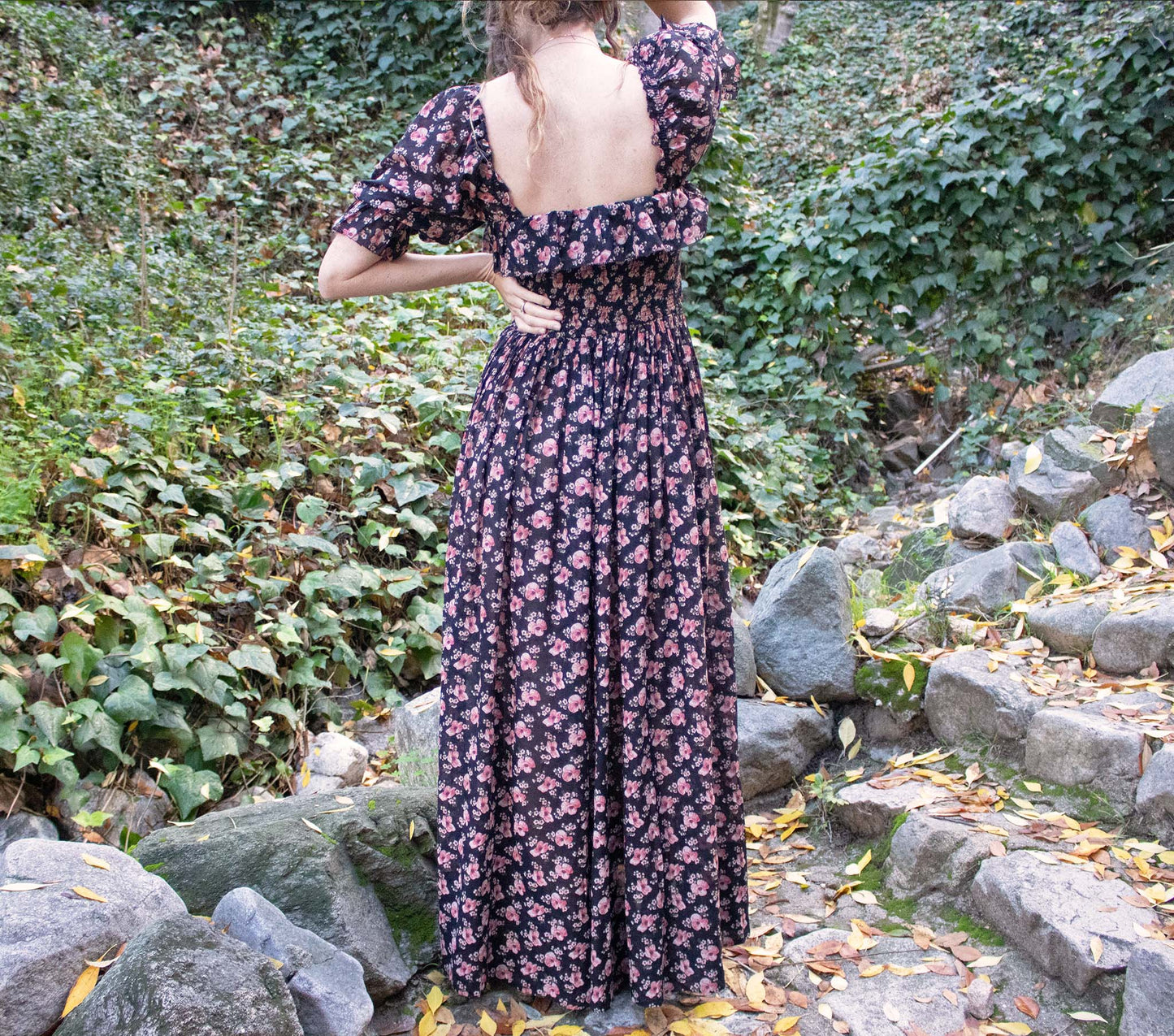 HMD -- SOL DRESS -- BLACK POPPY PRINT