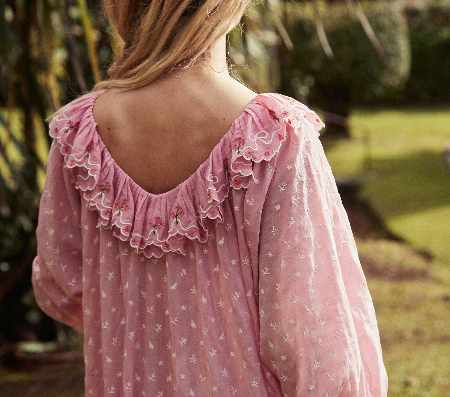 HMD -- SOLARIS NIGHTGOWN -- PINK WILDFLOWER EMBROIDERY