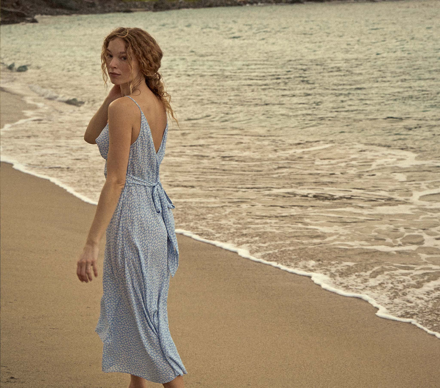 HMD -- SONIA DRESS -- CERULEAN HILLSIDE BLOOM