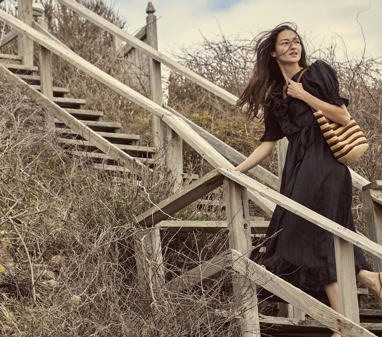 HMD -- SORAYA DRESS -- BLACK