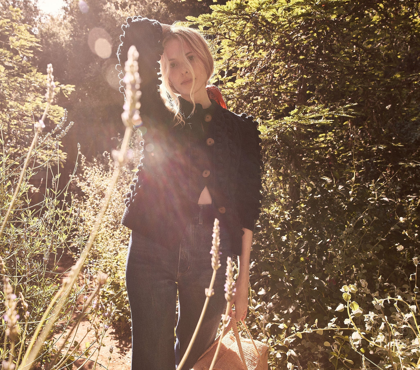 HMD -- POMME SWEATER -- NAVY