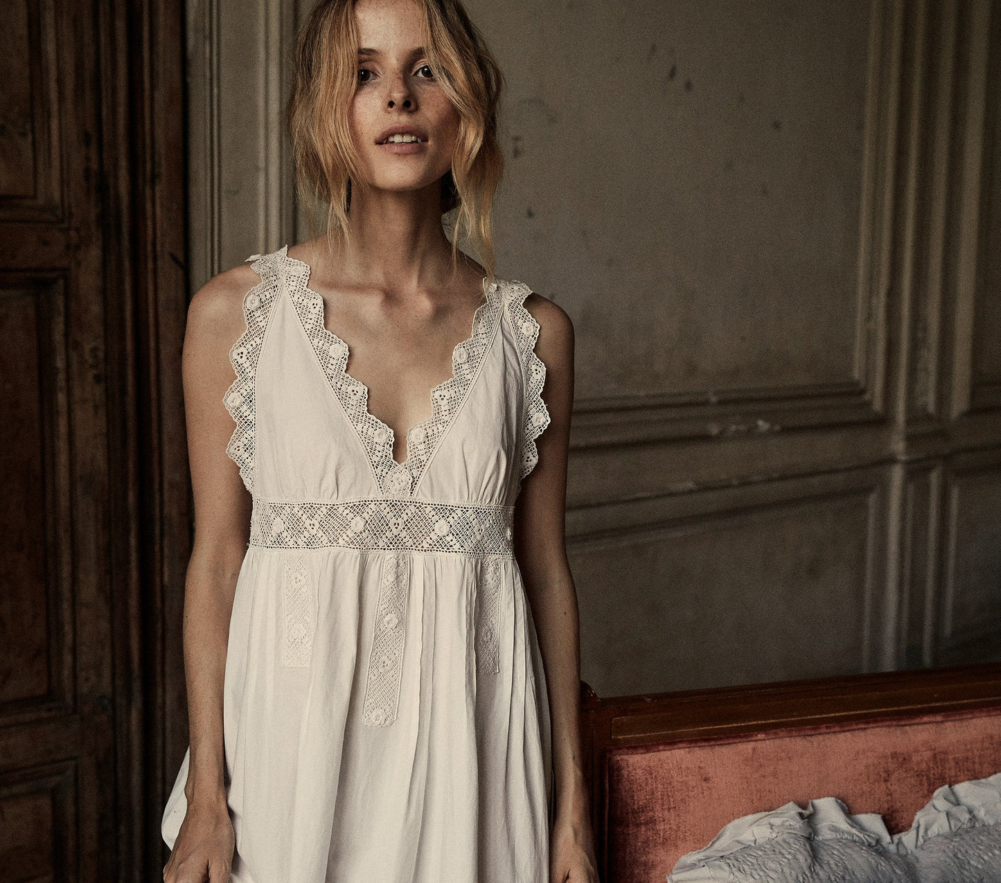 HMD -- SLATE NIGHTGOWN -- POWDER