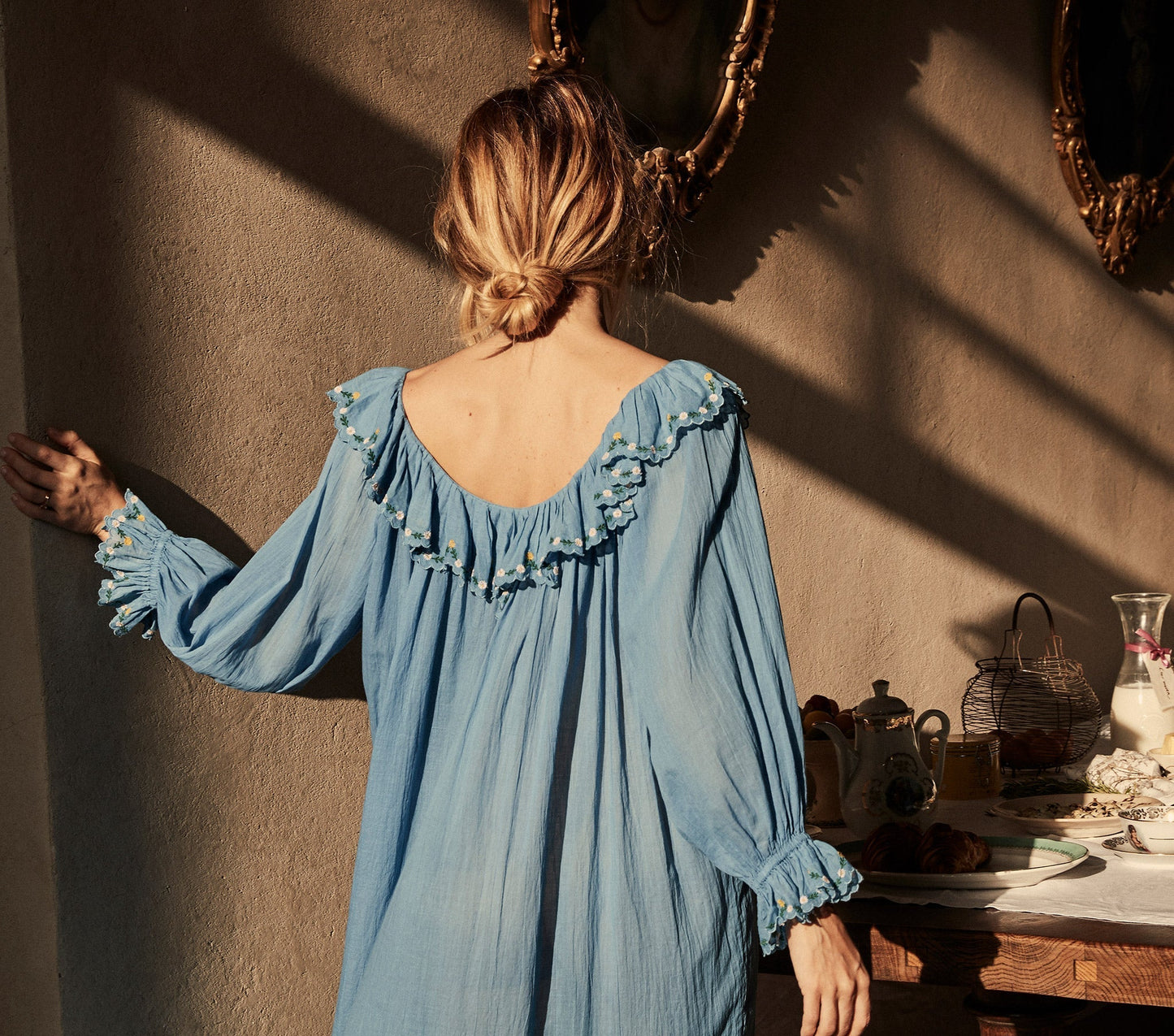 HMD -- SOLARIS NIGHTGOWN -- MEDALLION BLUE