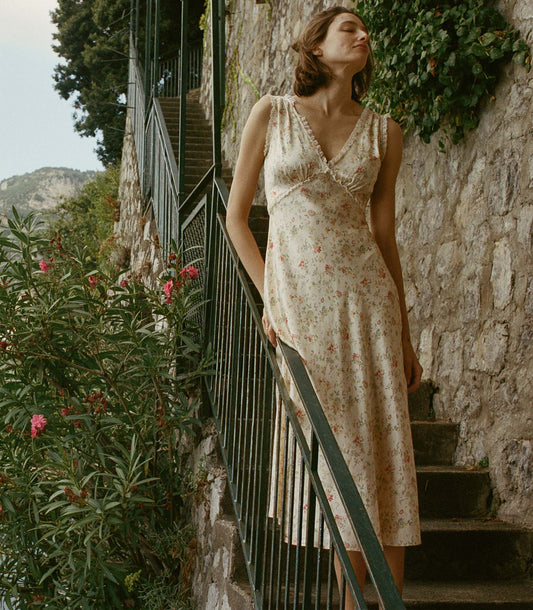 HMD -- TAHLIA DRESS -- FLOWERING MEADOW