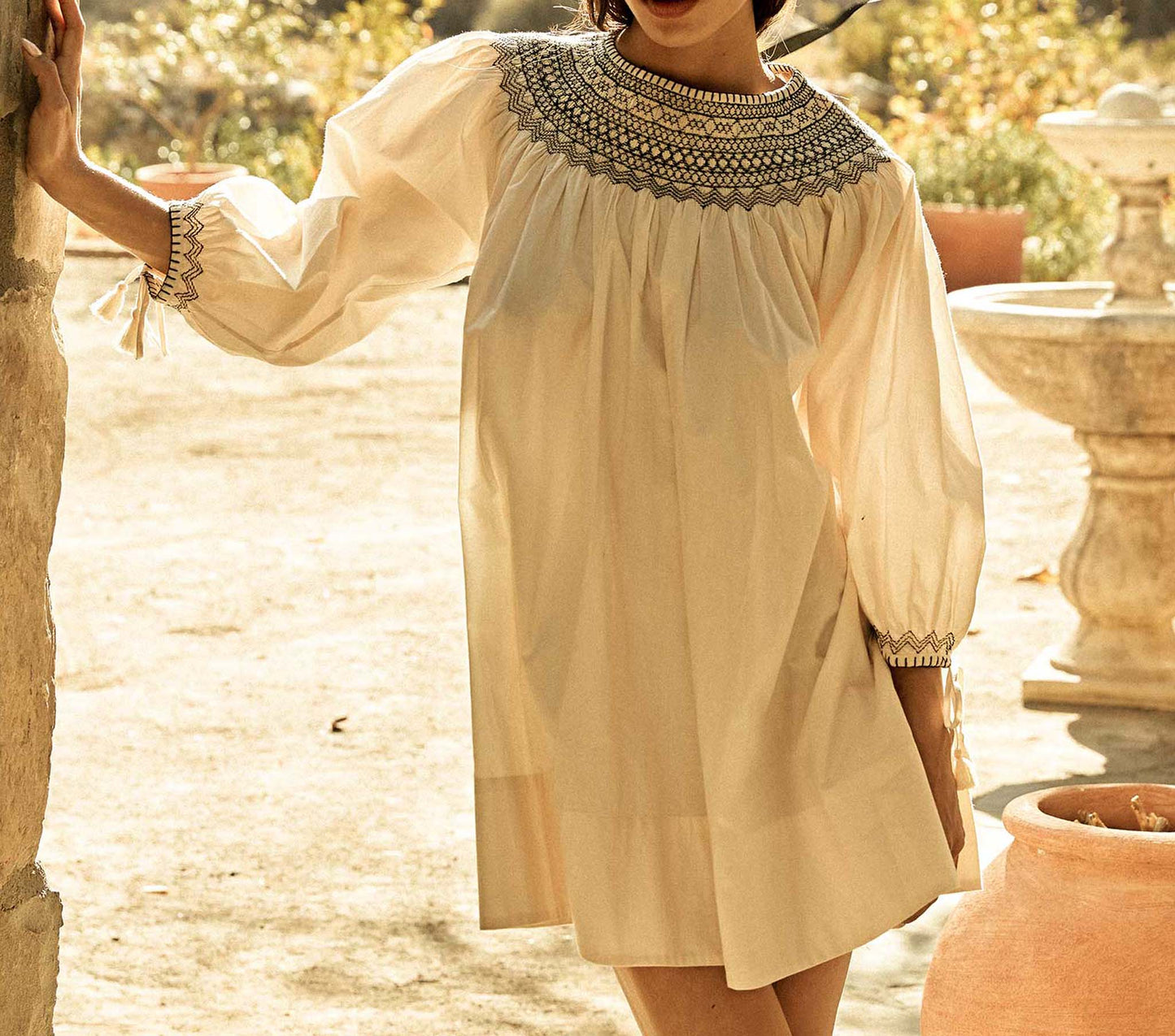 HMD -- THEDA DRESS -- MAGNOLIA