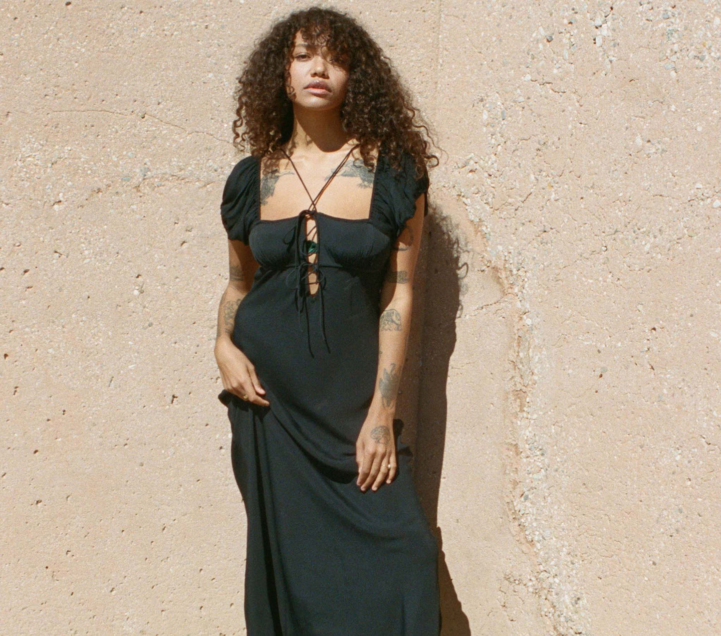 HMD -- VERONIQUE DRESS -- BLACK