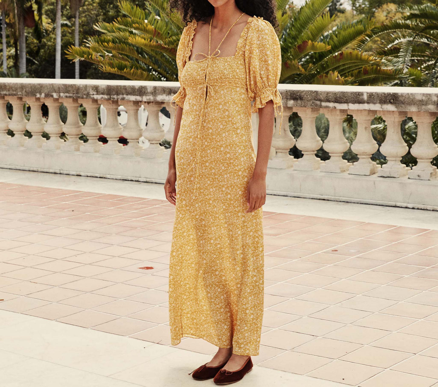 HMD -- VETIVER DRESS -- GOLDEN MINI EARL FLORAL