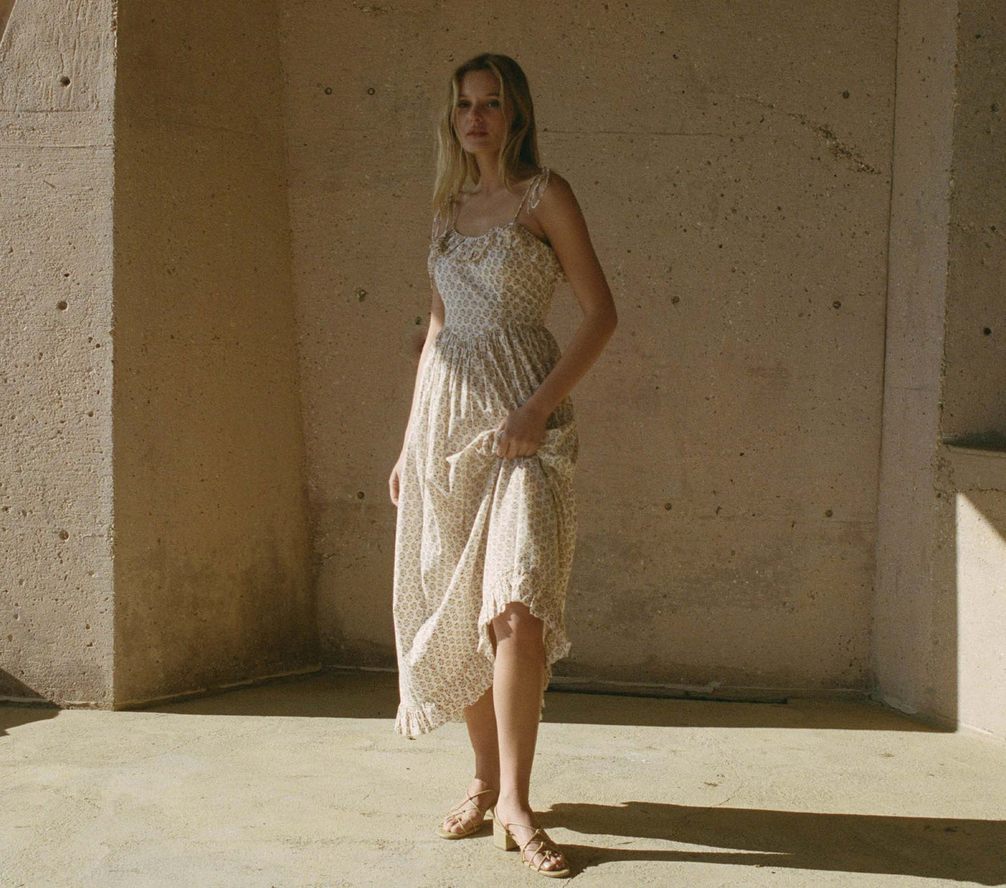 HMD -- WENDELIN DRESS -- SPRING ELDERBERRY FLORAL