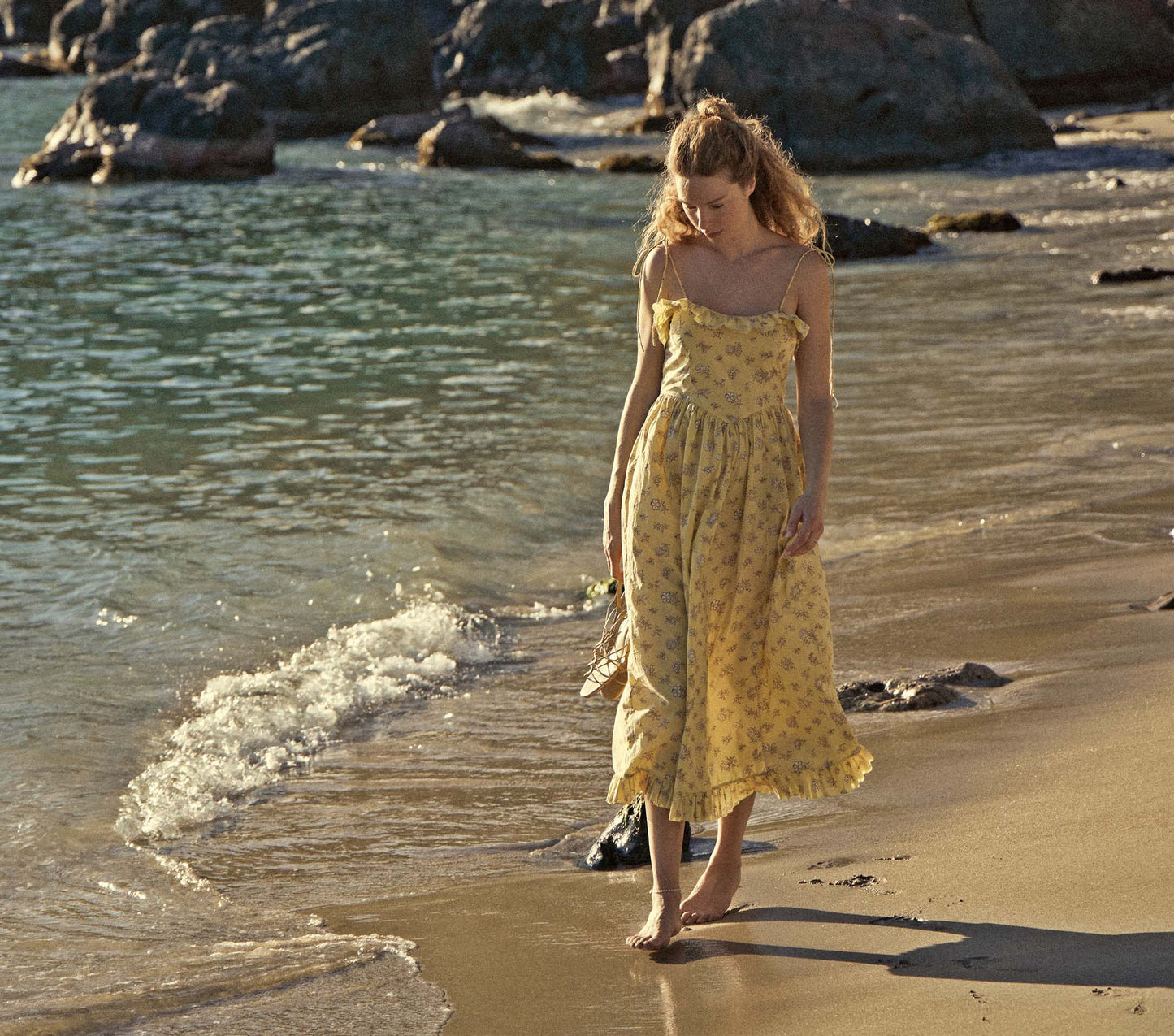 HMD -- WENDELIN DRESS -- SUNSHINE BOUTON DE ROSE