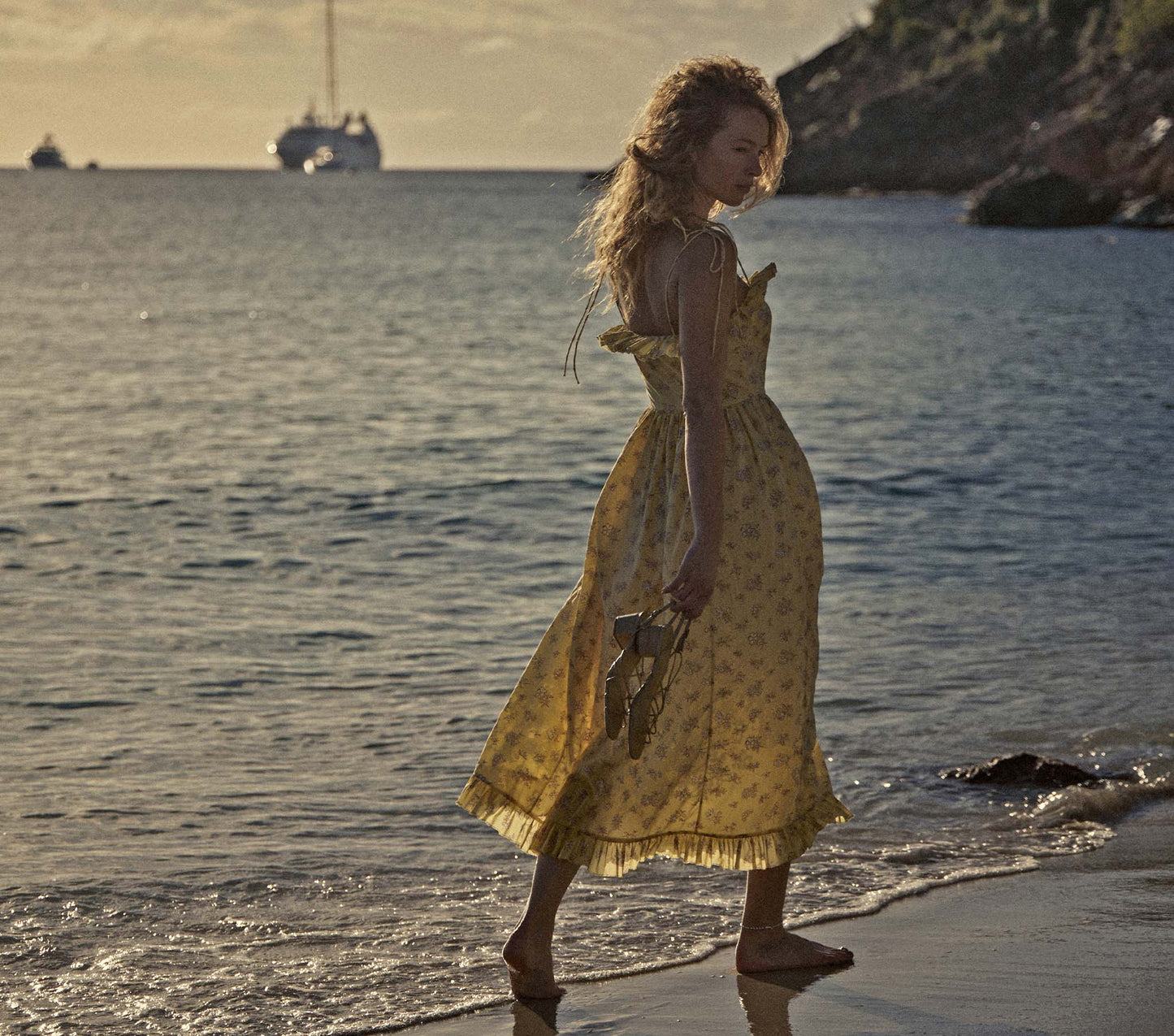 HMD -- WENDELIN DRESS -- SUNSHINE BOUTON DE ROSE