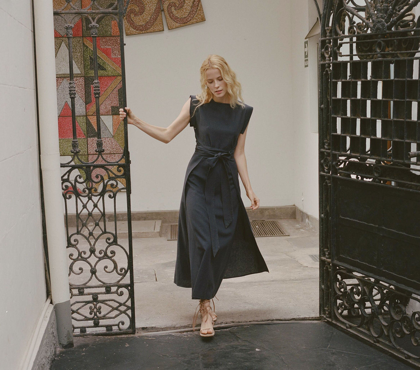 HMD -- ASH DRESS -- DEEP INK